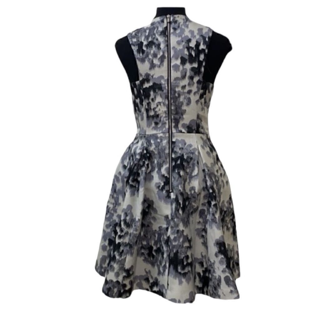 H&M Sleeveless Jacquard Weave Print Dress(Size 6) - Picture 4 of 7